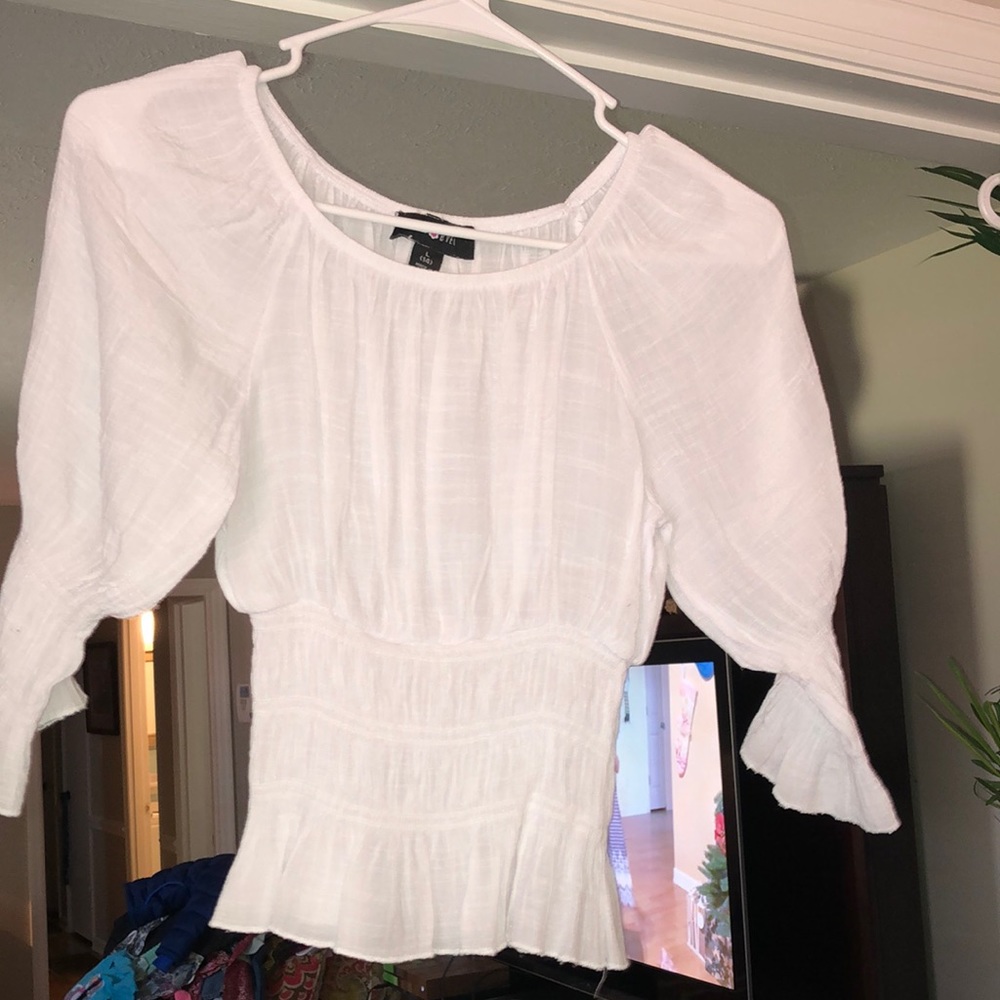 Any byer white shirt